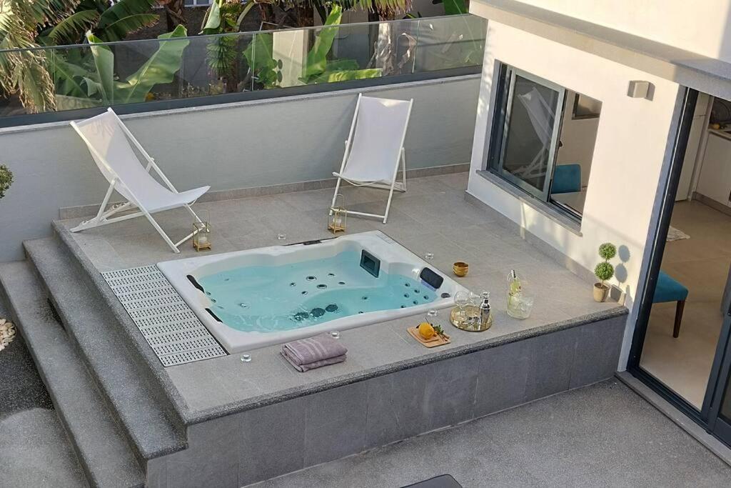 Sunset Avenue For Couple W/ Jacuzzi Spa Hot Water Paúl do Mar Kültér fotó